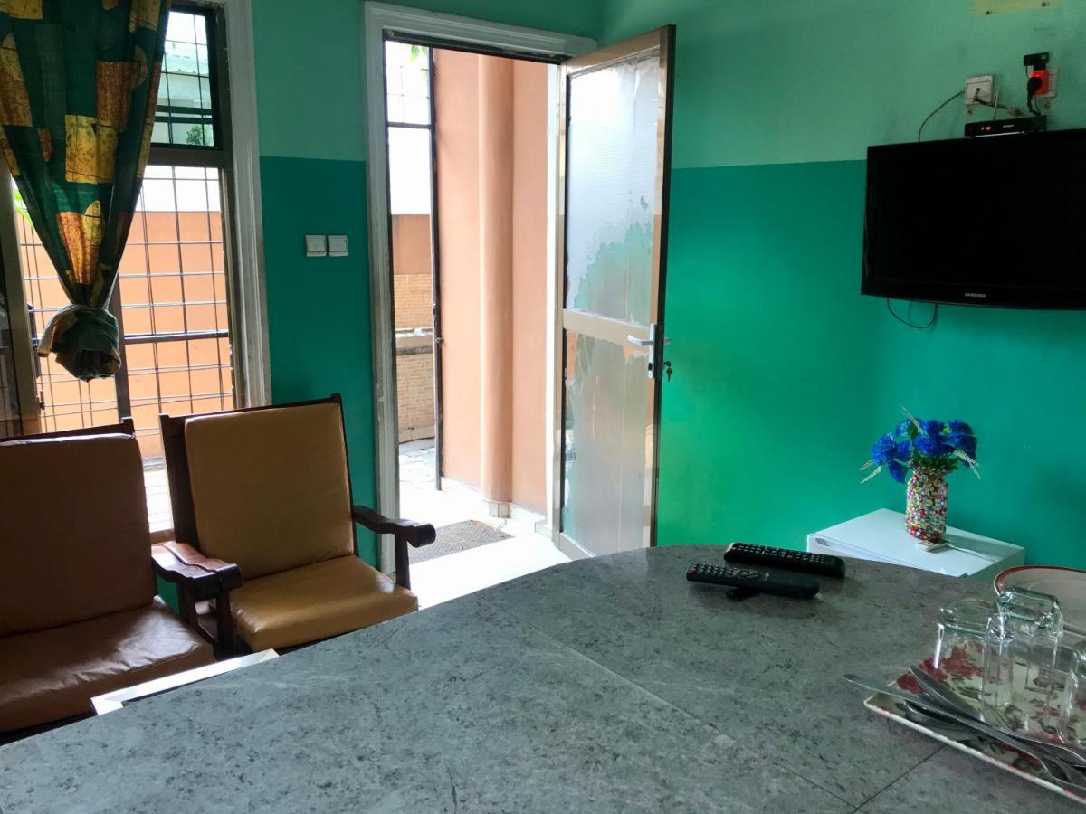 Appartements Chez Leo Бразавил Екстериор снимка