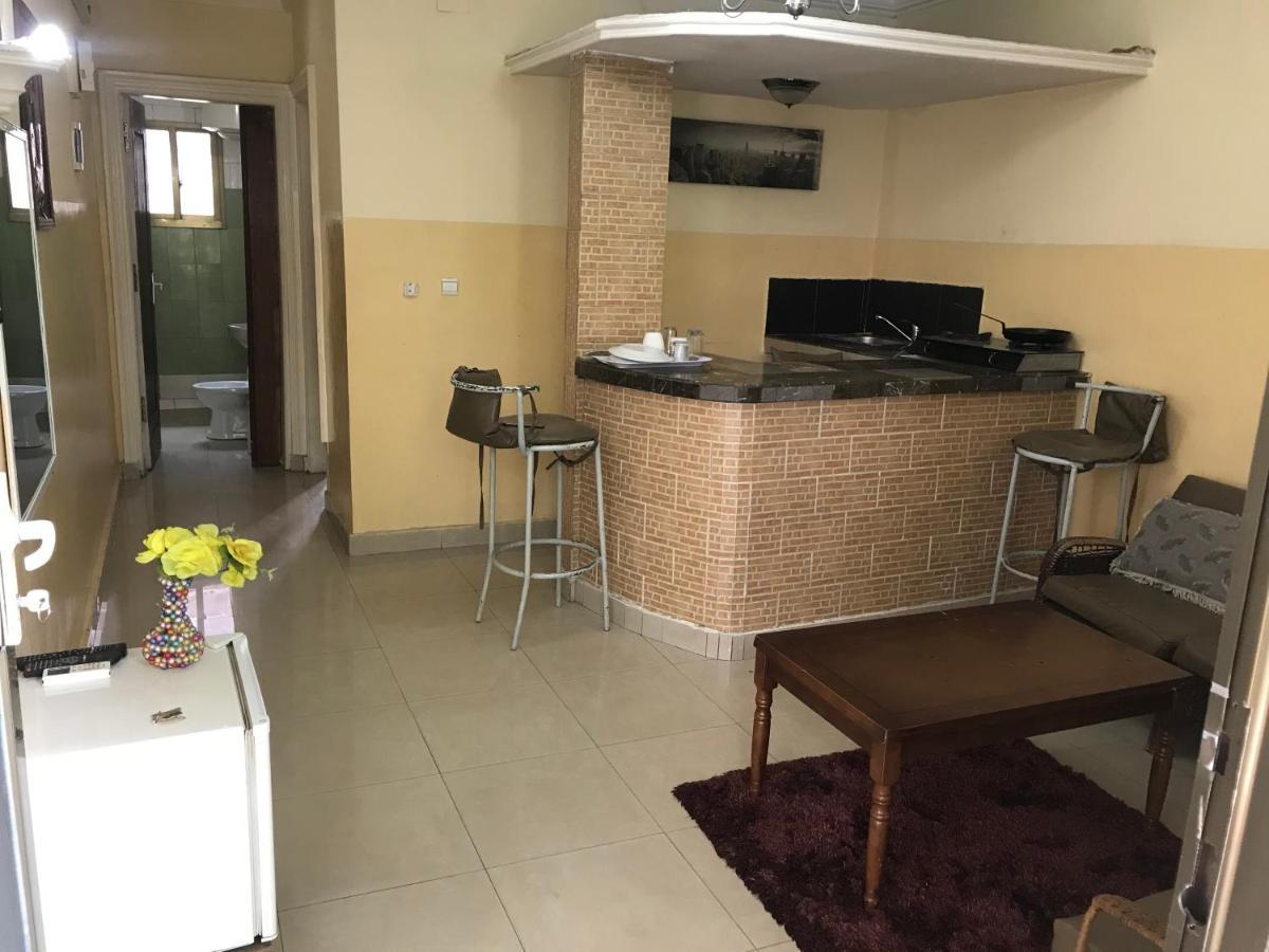 Appartements Chez Leo Бразавил Екстериор снимка