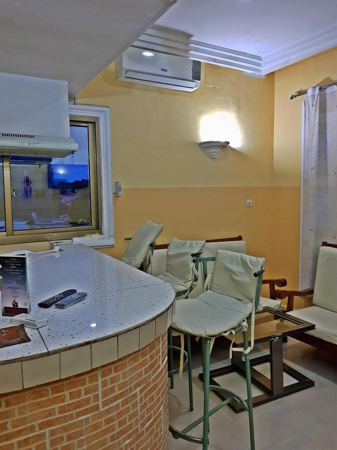 Appartements Chez Leo Бразавил Екстериор снимка